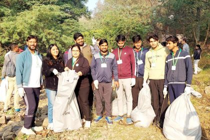 सेव अरावली ट्रस्ट और कोलंबिया स्पोर्ट्सवियर ने की अरावली में जंगल और झरने की सफाई
