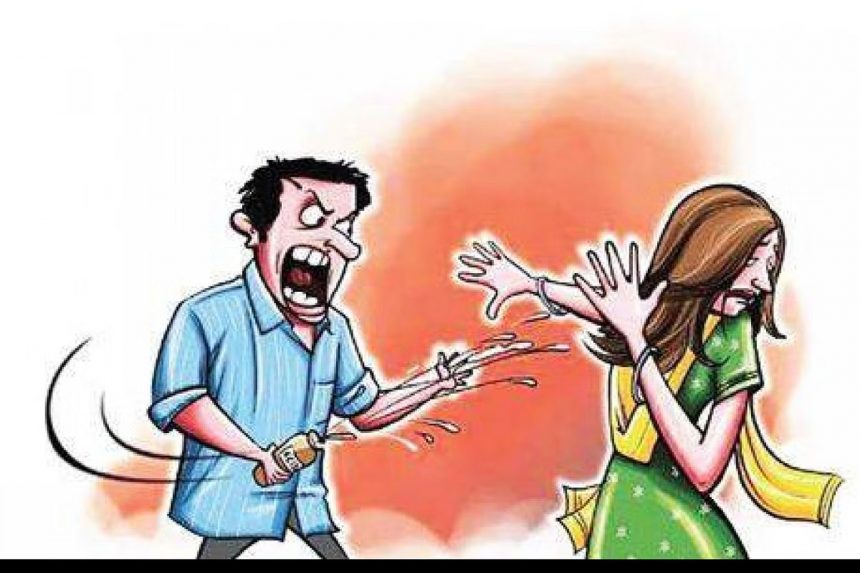 2022 में बेंगलुरु में महिलाओं पर सबसे ज्यादा एसिड अटैक, NCRB ने कहा- 6 महिलाएं शिकार हुईं