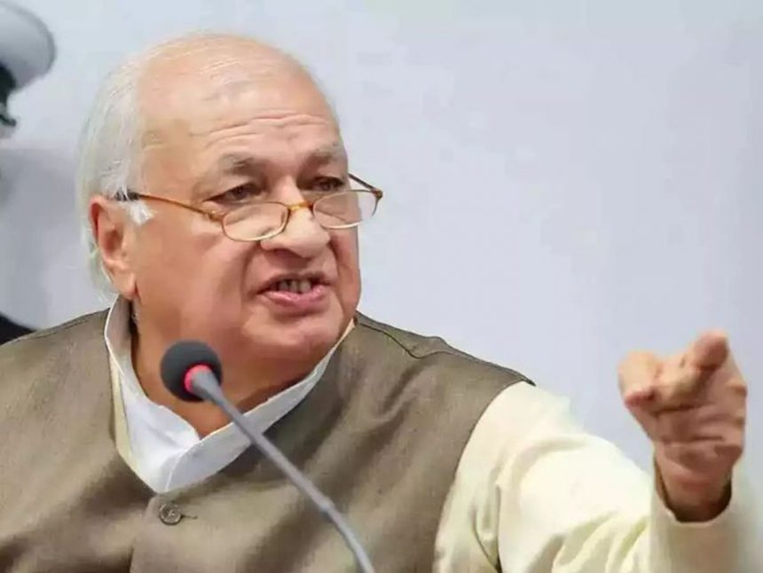 केरल गवर्नर का दावा- CM मुझे मारने लोग भेज रहे, मुझे शारीरिक रूप से नुकसान पहुंचाना चाहते हैं