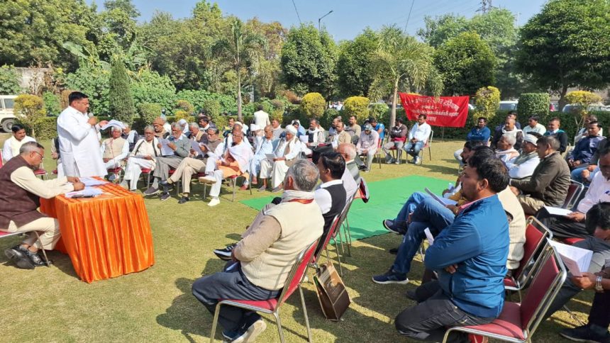 सर्व कर्मचारी संघ हरियाणा के तत्वावधान में दूसरे दिन भी कर्मचारी एसेंबली का आयोजन किया गया