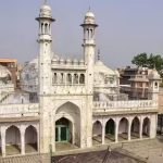 ज्ञानवापी सर्वे की रिपोर्ट ASI ने कोर्ट को सौंपी, मुस्लिम पक्ष की मांग- सार्वजनिक न करें