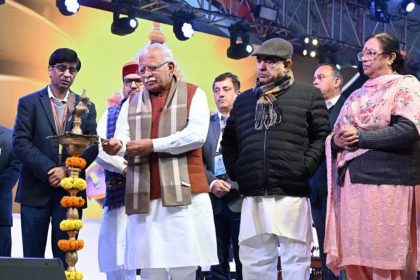 फरीदाबाद-गुरुग्राम जिला में 50 एकड़ जमीन में साइंस सिटी बनाएगी हरियाणा सरकार : मुख्यमंत्री