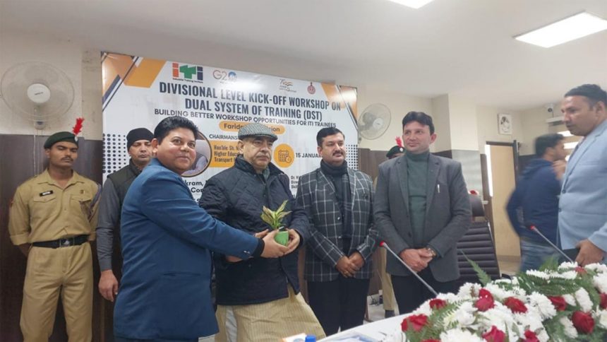दोहरी प्रशिक्षण प्रणाली से युवाओं को मिलेगा बेहतर रोजगार : मूलचंद शर्मा