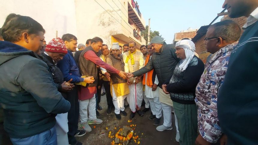 गाय एवं घर में माता-पिता की सेवा से बढ़कर कोई सेवा नहीं: मूलचंद शर्मा