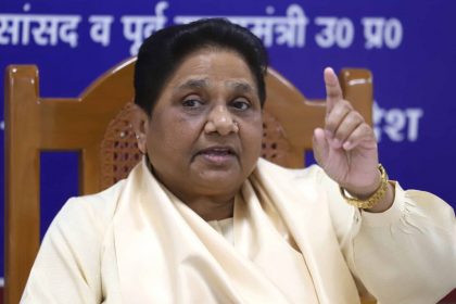 बसपा का लोकसभा चुनाव अकेले लड़ने का ऐलान, मायावती बोलीं- गठबंधन से फायदा कम, नुकसान ज्यादा