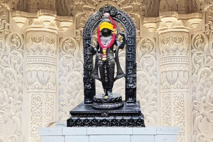 प्राण-प्रतिष्ठा से 3 दिन पहले रामलला की पहली तस्वीर, 4.5 फीट की प्रतिमा, इस पर विष्णु के 10 अवतार
