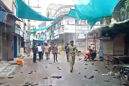 गुजरात के मेहसाणा में शोभायात्रा पर पथराव, 5 घायल, 15 हिरासत में