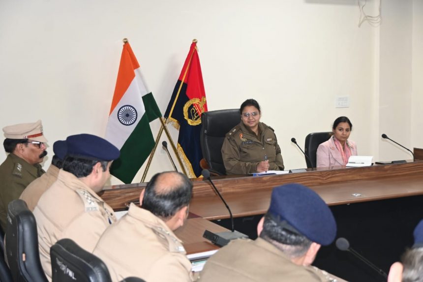 ट्रैफिक रूल्स की अवहेलना करने वालों के खिलाफ करें कार्यवाही : एसपी डॉ अंशु सिंगला