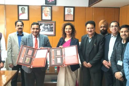 राष्ट्रीय भवन निर्माण सामग्री परिषद और श्री विश्वकर्मा कौशल विश्वविद्यालय के बीच हुआ समझौता