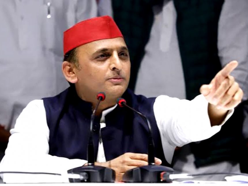 अखिलेश यादव को CBI ने भेजा समन, कल पहली बार पूछताछ के लिए बुलाया