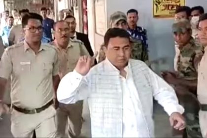 गिरफ्तारी के बाद शेख शाहजहां को TMC ने सस्पेंड किया:कहा- एक पार्टी सिर्फ बोलती है, तृणमूल जो कहती है वो करती है