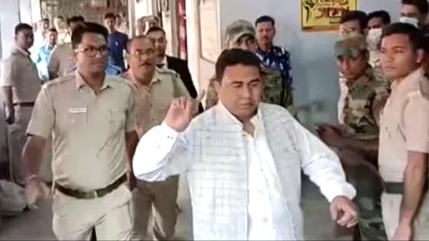 गिरफ्तारी के बाद शेख शाहजहां को TMC ने सस्पेंड किया:कहा- एक पार्टी सिर्फ बोलती है, तृणमूल जो कहती है वो करती है