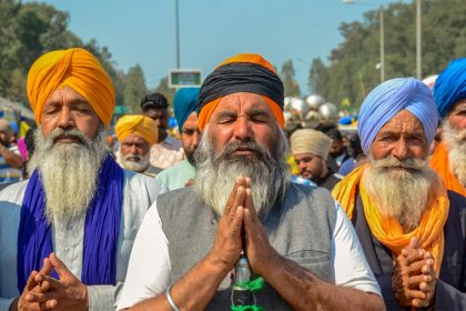 किसानों के दिल्ली कूच पर ऐलान अभी नहीं, किसान शुभकरण का बठिंडा में अंतिम संस्कार