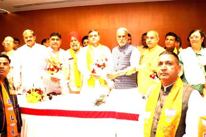 Aam Aadmi Party's National Executive Member Dharamveer Bhadana joined BJP in the presence of Union Minister of State Krishnapal Gurjar and BJP leaders.