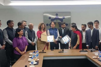 Manav Rachna Educational Institute hosted 17-day Indian tour of students from UK