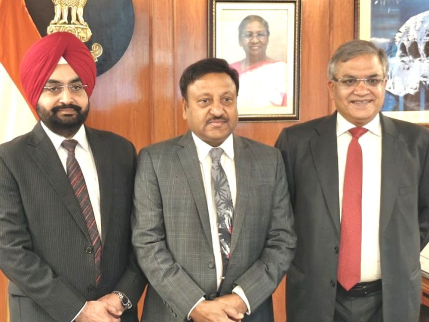 चुनाव आयुक्तों की नियुक्ति में जज जरूरी नहीं, जरूरी नहीं आयोग तभी स्वतंत्र हो जब पैनल में जज हो : सरकार