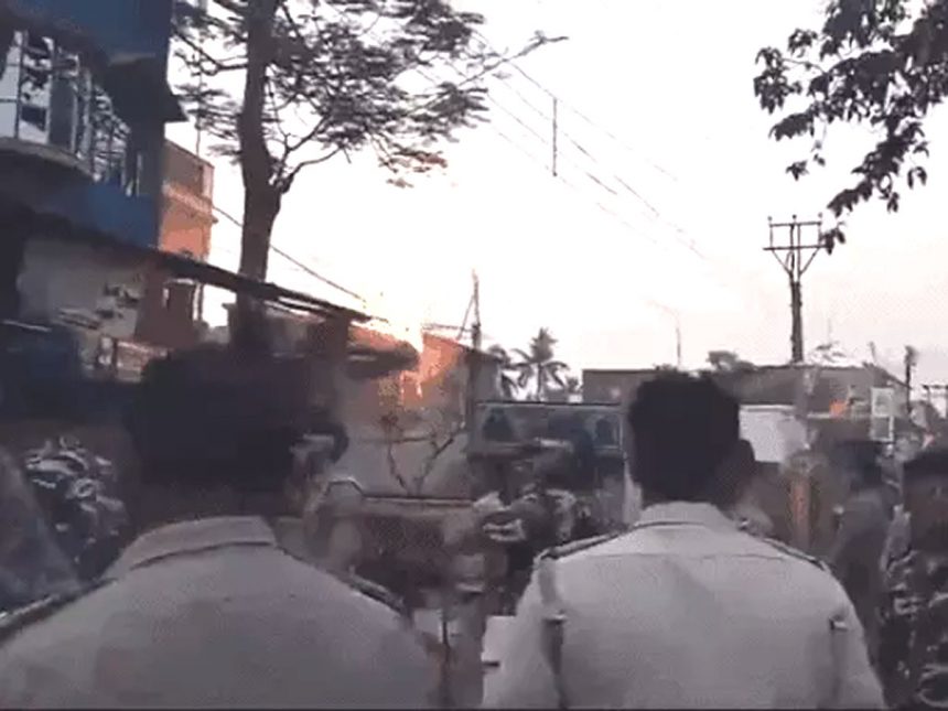 Calcutta HC's appeal to the Election Commission: Postpone elections in Bengal where violence took place on Ram Navami.