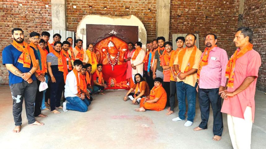 Hanuman Janmotsav was celebrated with great pomp by Shri Mahavir Mandir Seva Samiti Trust (Regd.).