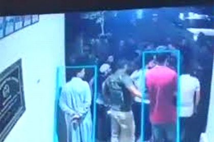 Fighting between police and army in Jammu and Kashmir