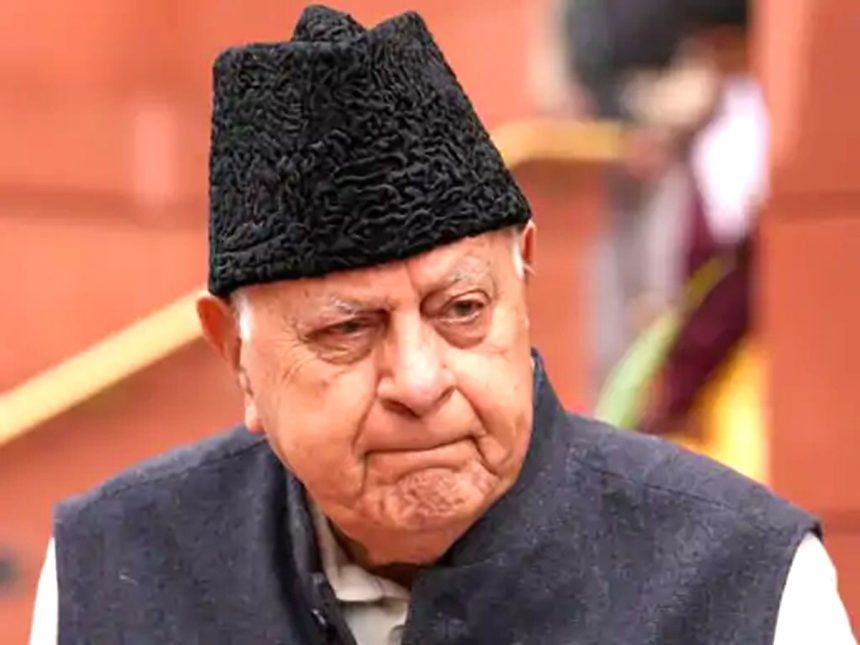 Pakistan did not wear bangles: Farooq Abdullah