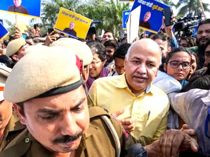 High Court's notice to ED-CBI on Sisodia's bail plea