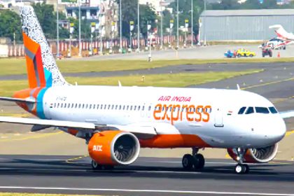 200 senior crew members of Air India Express on leave together