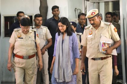 Swati Maliwal assault case- Delhi Police reached CM House