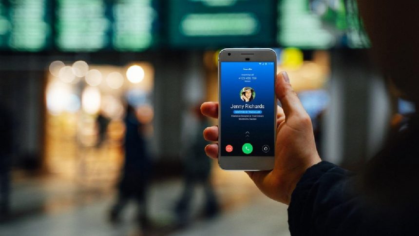 अब मोबाइल पर हर कॉलर का नाम दिखेगा, टेलिकॉम-कंपनियों ने कॉलर ID डिस्प्ले सर्विस शुरू की