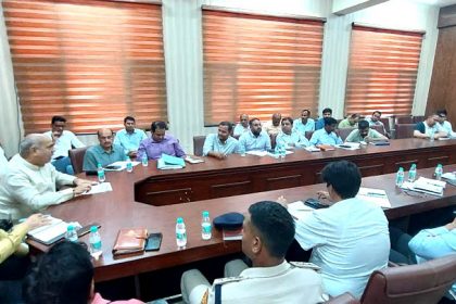 Officials should not be lax in implementing development works: Cabinet Minister Moolchand Sharma