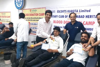 Escort Kubota Company and Rotary Club of Faridabad made huge blood donation.