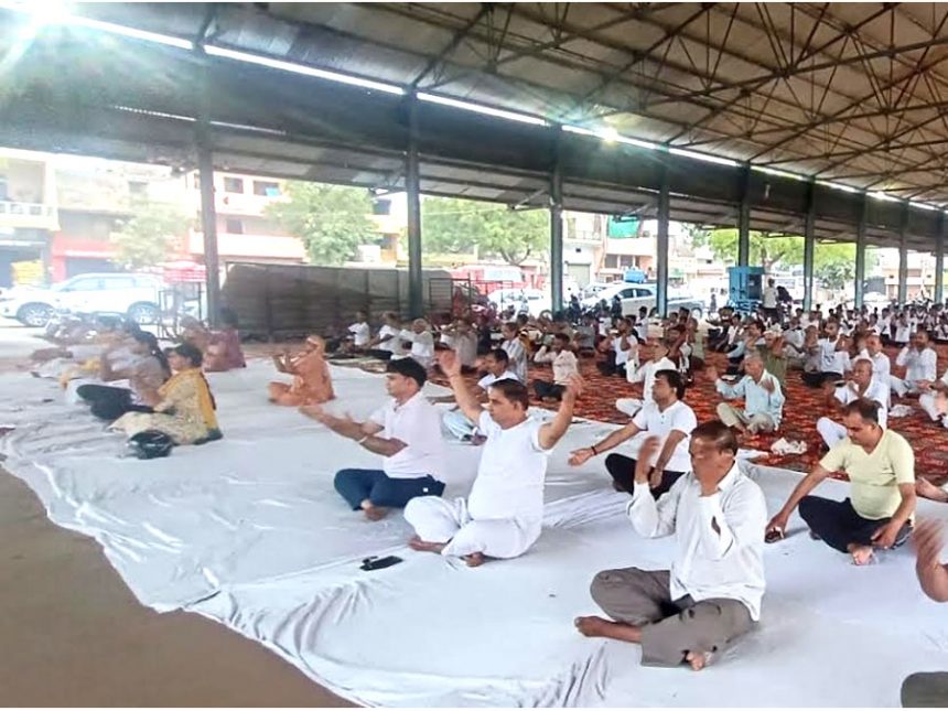 Yoga is the oldest method of India, regular practice of yoga brings change in lifestyle: SDM Trilok Chand