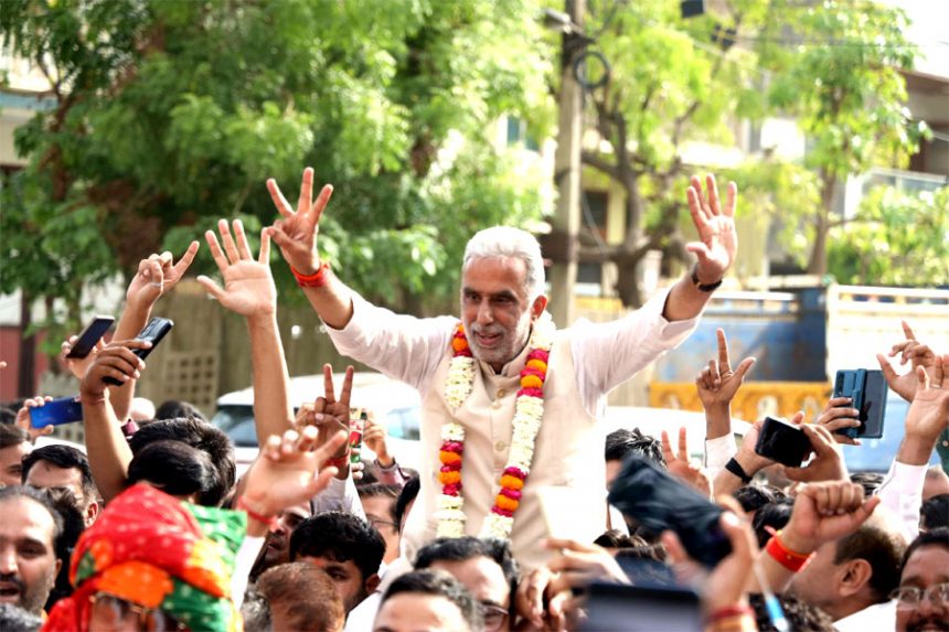 'Lotus' blossomed again in Faridabad, BJP candidate Krishna Pal Gurjar won