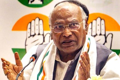 Congress formed fact finding committee