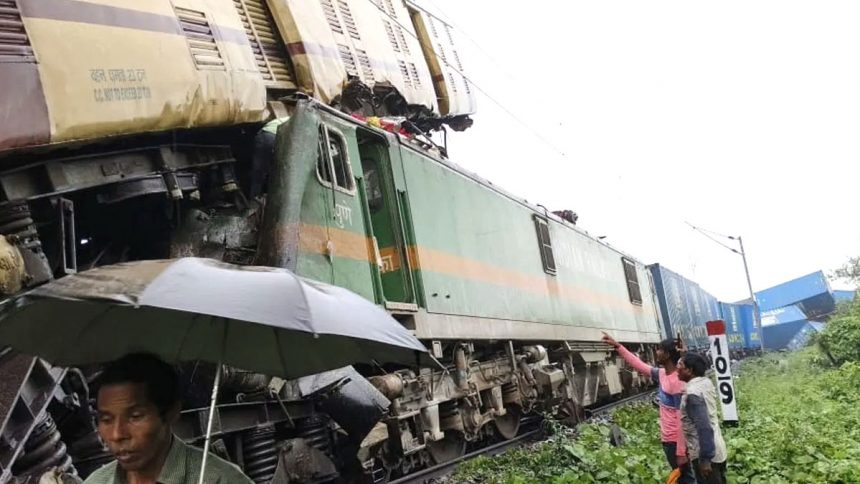 Kanchenjunga train accident-passenger complained to the freight train drivers