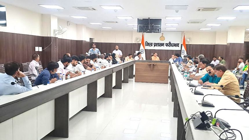 Panchayat CO promised MLA Rajesh Nagar to complete all the work in 2-3 months