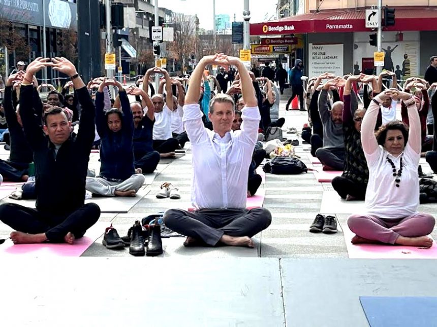 Haryana State Women Commission Chairperson Renu Bhatia did yoga in Australia on International Yoga Day.