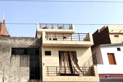 Laborer badly burnt after coming in contact with high tension line in Sector 3, referred to Safdarjung Hospital