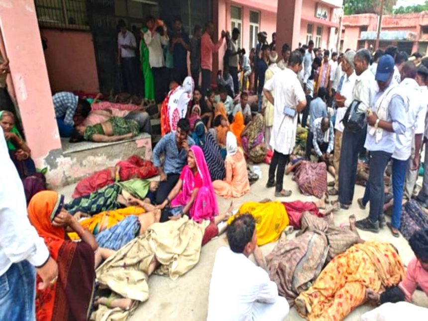 VIDEOS of Hathras accident- 122 deaths, more than 150 injured