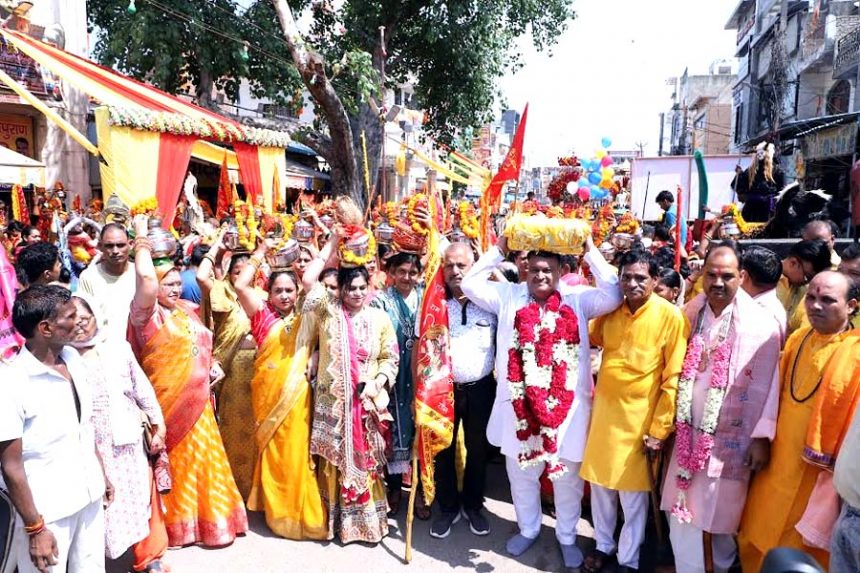 Organizing religious rituals brings happiness and prosperity in the society: Lakhan Singla