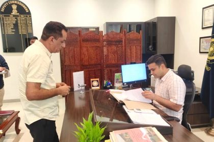 Make sure to complete the work of Girdawari and Tatima cutting soon: Deputy Commissioner Vikram Singh