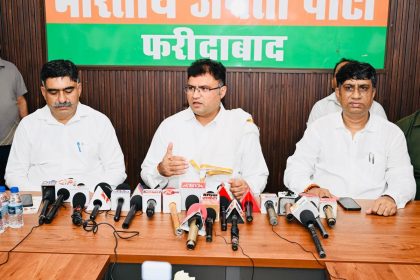 कांग्रेस दलित विरोधी पार्टी, दलितों का हमेशा किया शोषण : अशोक तंवर