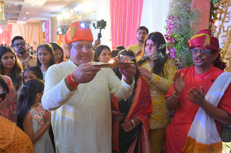 Vipul Goyal's family celebrated Ganpati festival with great pomp