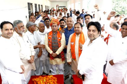 BJP candidate Rajesh Nagar welcomed in Fajjupur Khadar and Raipur Kalan