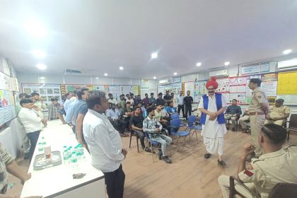 Community policing team made workers aware by organizing 'Police School'
