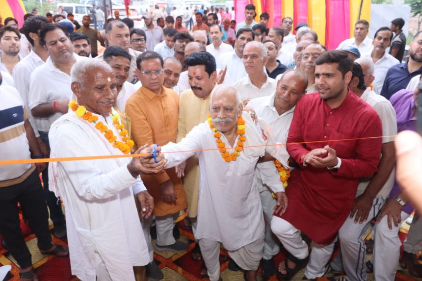 BJP candidate Rajesh Nagar opened election offices at many places