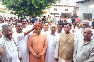 Sardari blessed MLA Rajesh Nagar in Bhuapur