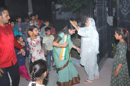 Parag's public relations campaign got wings, traders gave open support