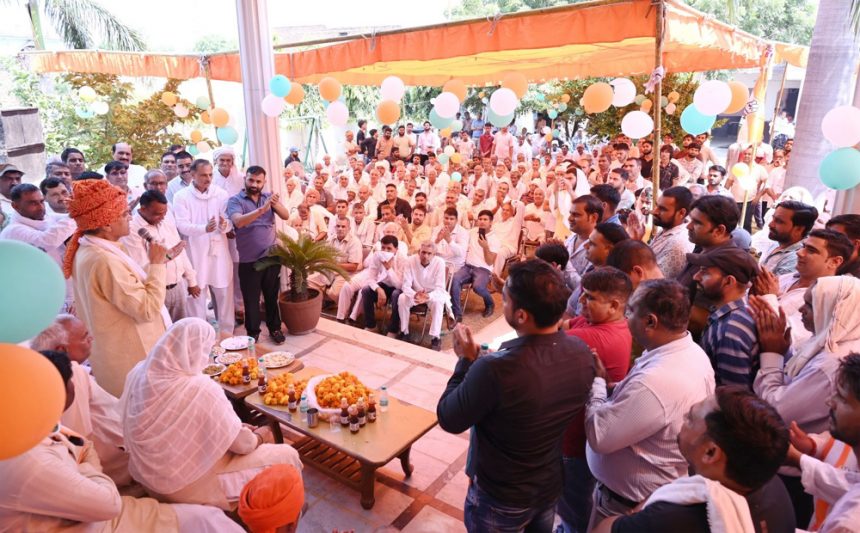 Vote in favor of Congress for development, brotherhood and prosperity in Prithla: Raghubir Tewatia.