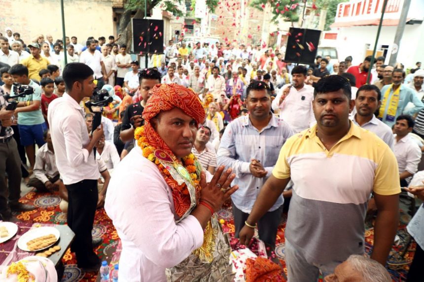 Give me the blessings, I will solve all the problems of the area: Deepak Dagar