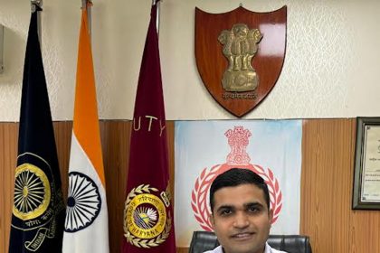 17 lakh 94 thousand 552 voters will participate in the assembly elections in Faridabad district: DC